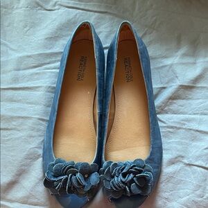 Kenneth Cole Reaction Floral Blue Flats